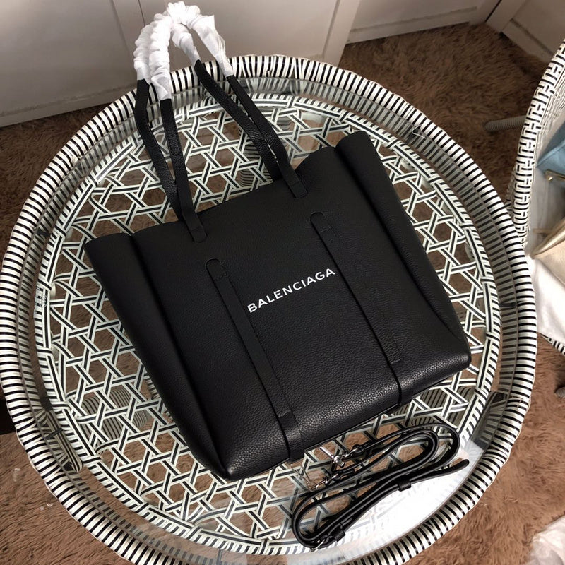 Top view of refined everyday-luxe women's handbag – women's luxury accessory