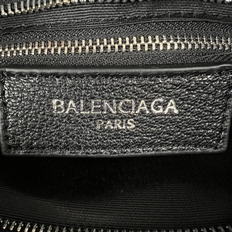 Zivas Charm Understated Luxury Statement Handbag (Signature Shape & Finish) – Detail View