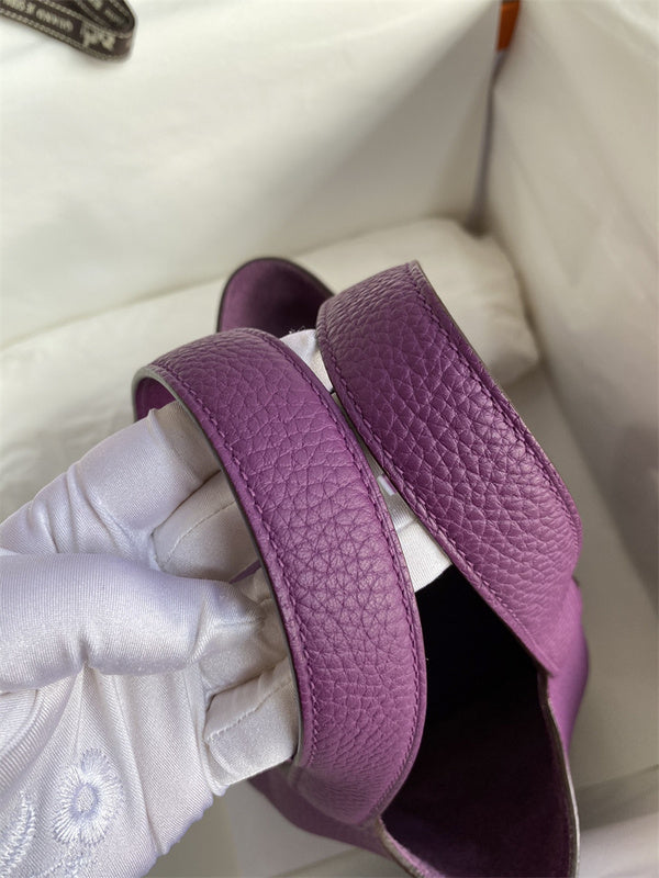 Sophisticated bag women's premium everyday handbag