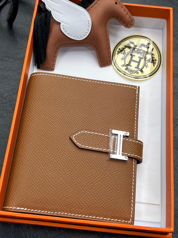Chic bag shown from front angle
