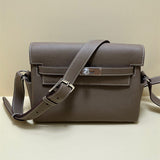  signature shoulder bag styled with outfit 12