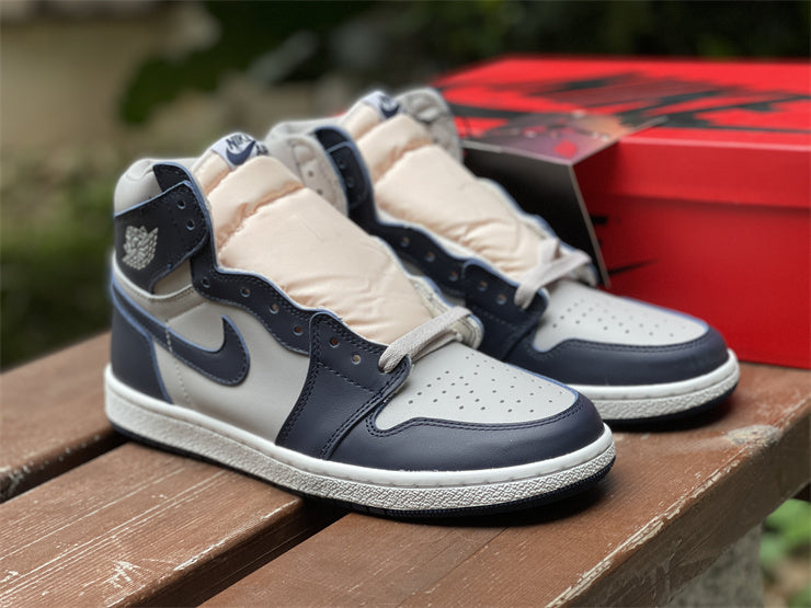 Nike Men's & Women's Signature Luxury Sneakers — Style 216 interior view