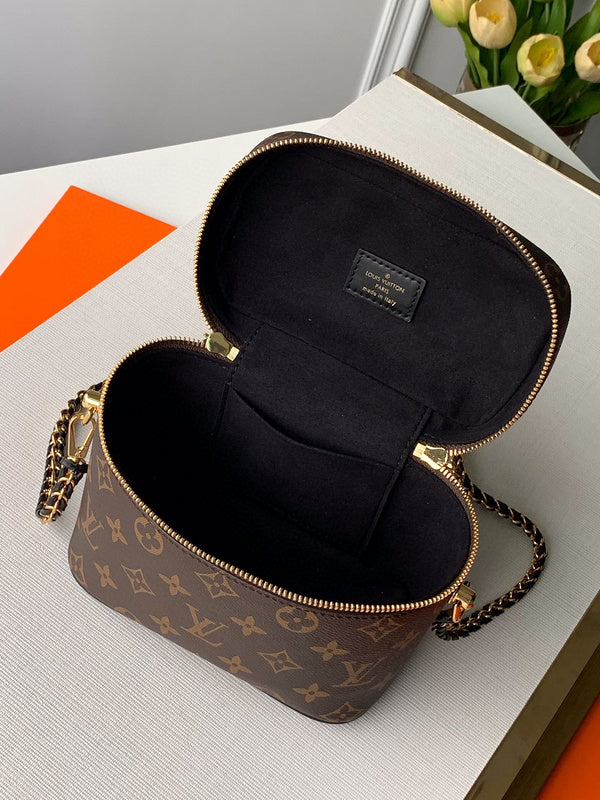 Close-up detail of refined classic women's handbag – women's premium purse