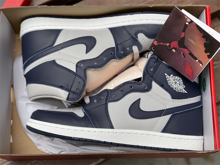 Nike Men's & Women's Signature Luxury Sneakers — Style 216 back view