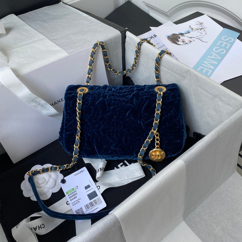  women's handbag, mid design, view 9