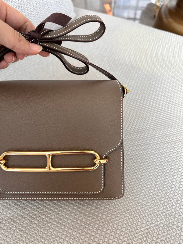  structured tote bag styled with outfit