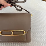  structured tote bag styled with outfit