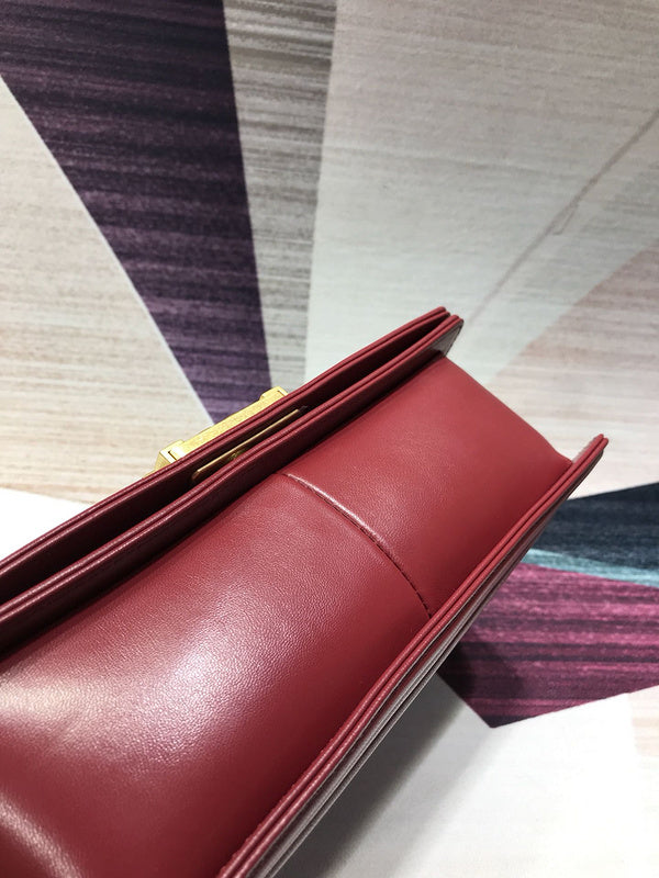  women's handbag, mid design, view 3