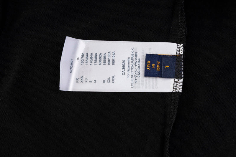 Side profile of Louis Vuitton cotton t-shirt with contemporary cut