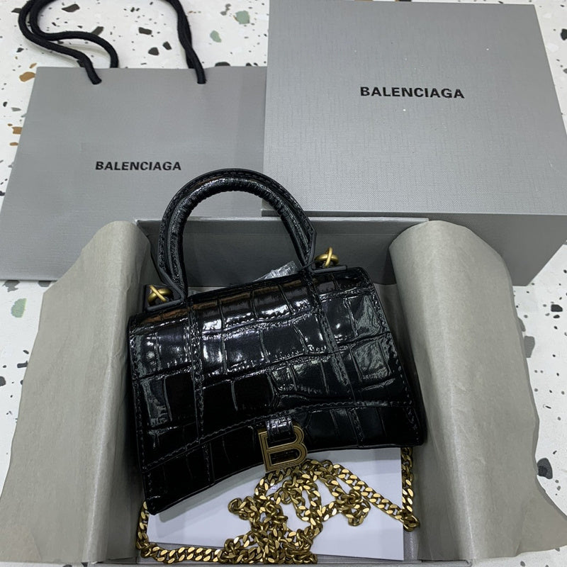 Zivas Charm Chic Craftsmanship Statement Handbag (Considered Detail & Form) – Lifestyle Shot