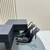 Three-quarter angle view of Saint Laurent luxury piece style No.031