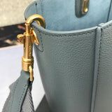 Side profile of modern premium women's handbag – women's luxury accessory