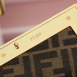 Ziva's Charm handbag – close-up view (Standard Size)