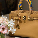  signature handbag detail view showing craftsmanship 8