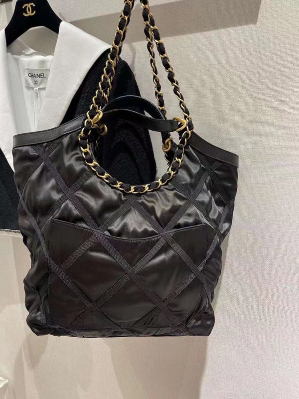  women's handbag, versatile design, view 7