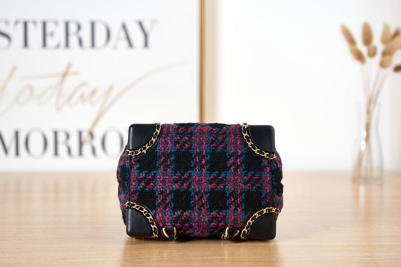 Zivas Charm Modern Minimalist Look Designer Handbag (Versatile Style Statement) – Back View