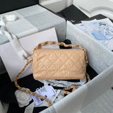 mid purse view 5