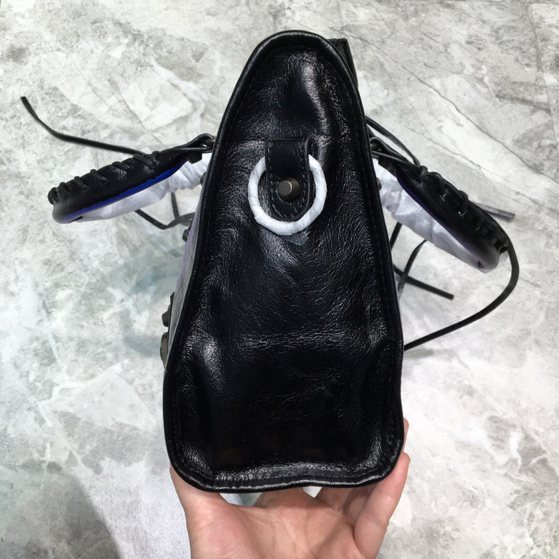 Sleek Faux Leather Handbag - Modern Structured Build | Women's Luxury Handbag #961 - hardware and detail close-up (image 5) of designer-inspired handbag