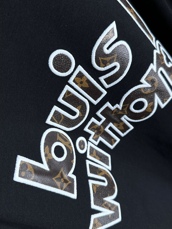 Full styled look of Louis Vuitton cotton t-shirt with relaxed-fit cut