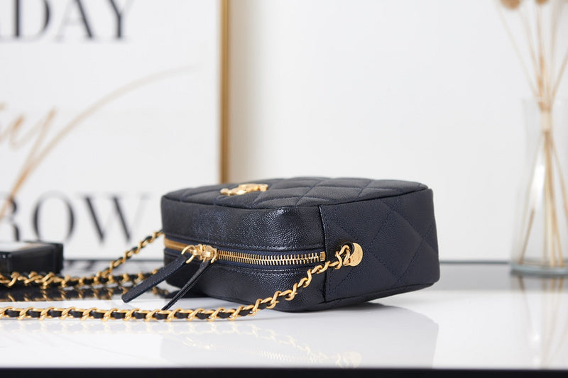  handbag, compact everyday style, image 8