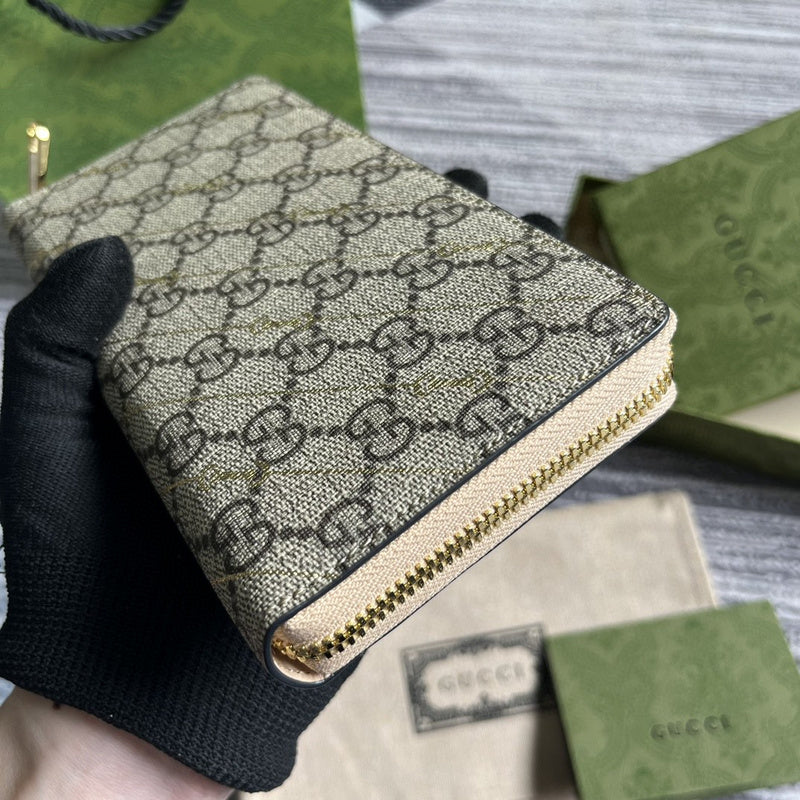 Back view of premium chic women's handbag – women's designer-style accessory
