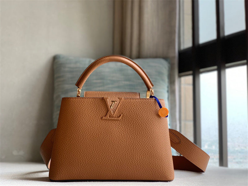  Classic shopper bag front view 31