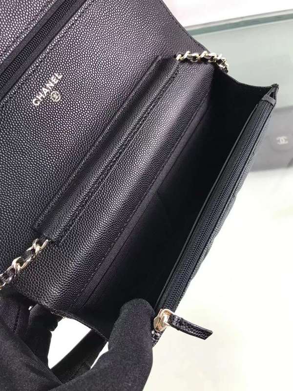 Zivas Charm Contemporary Flair Fashion Handbag (Effortless Style Upgrade) – Back View