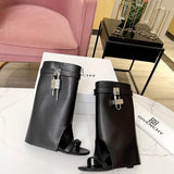 Givenchy shoes Style 137 - packaging and accessories