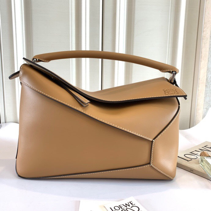 Ziva's Charm handbag – side angle view (35cm*22cm*15.5cm)