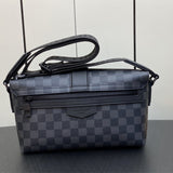  versatile carryall bag styled with outfit