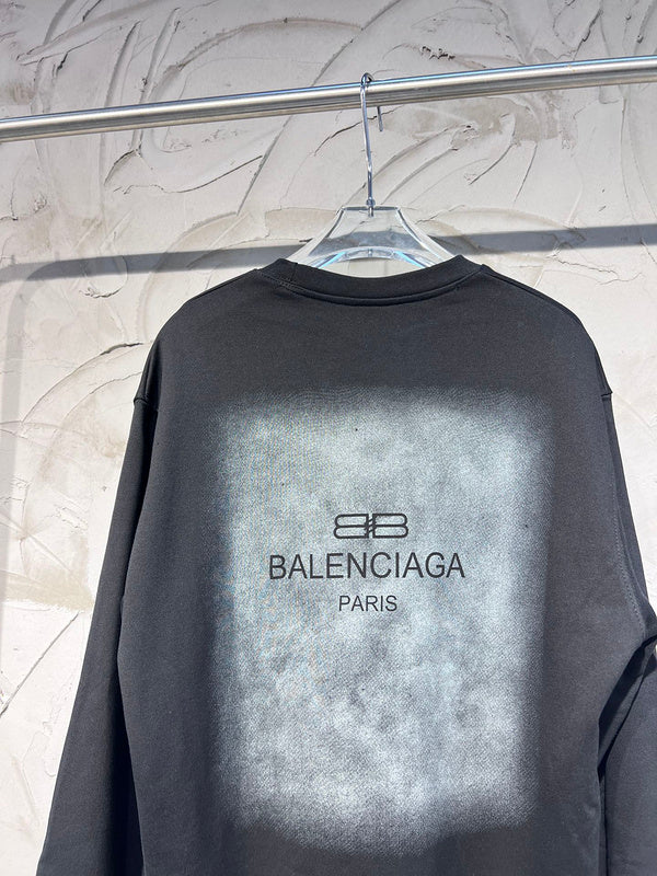 Texture and finish detail of Balenciaga luxury piece style No.050