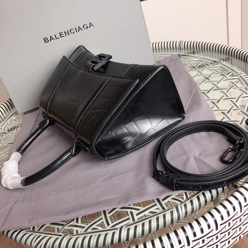 Styled lifestyle shot of polished chic women's handbag – women's statement bag