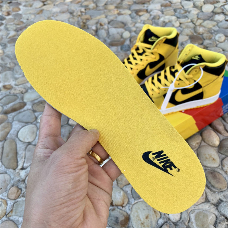Nike Men's & Women's Signature Luxury Sneakers — Style 036 hardware detail