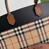 Ziva's Charm handbag – product shot (one versatile size)