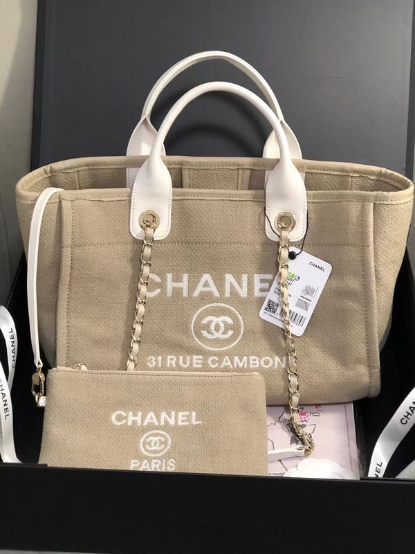  women's handbag, versatile design, view 3
