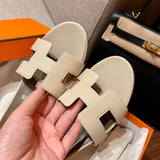 Hermes sandals Style 015 - close-up of premium leather craftsmanship