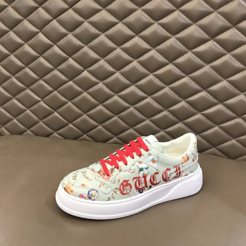 Gucci classic monochrome luxury sneakers view 6 cushioned comfort fit