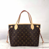 Interior view of signature modern women's handbag – women's statement bag