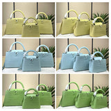  Chic handbag front view 7