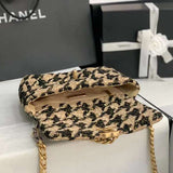 Zivas Charm Sleek Silhouette Luxury Handbag (Premium Everyday Carry) – Lifestyle Shot