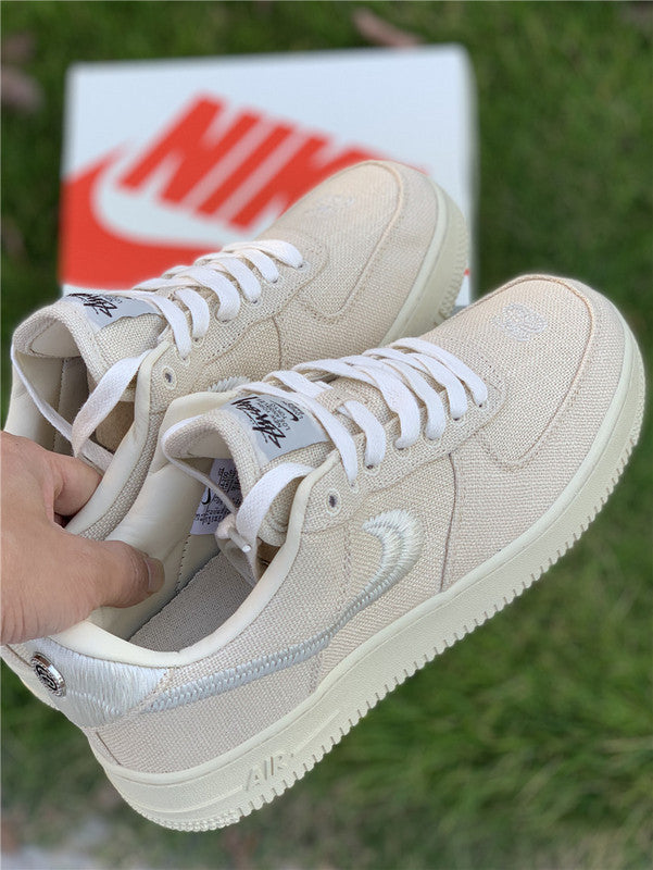 Nike classic monochrome luxury sneakers view 19 heritage-inspired look