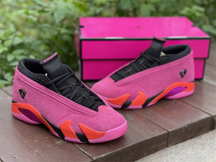 Nike Men's & Women's Premium Casual Sneakers — Style 232 detail view