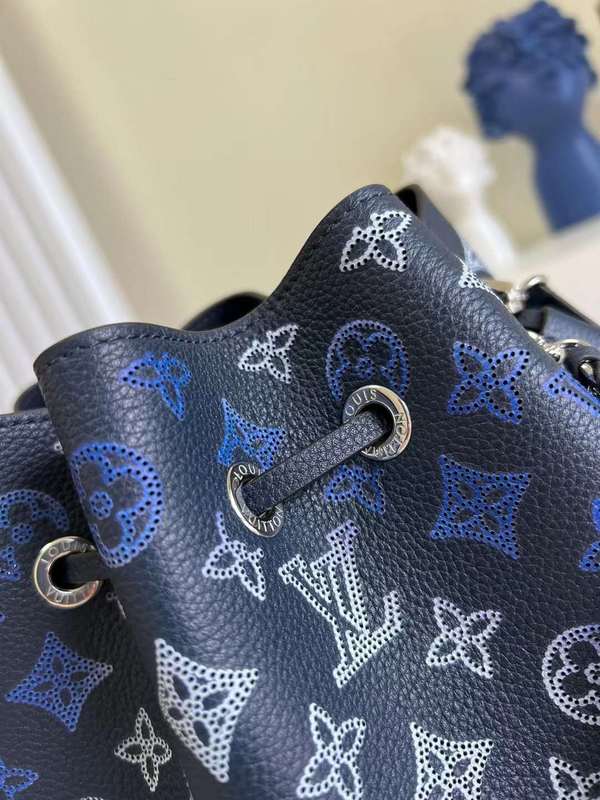 Close-up detail of everyday-luxe polished women's handbag – women's designer-style accessory