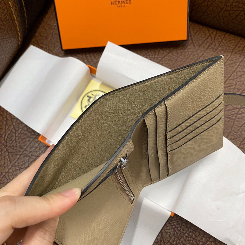 Tailored handbag styled for everyday wear