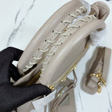 Zivas Charm Understated Luxury Fashion Handbag (Refined Modern Silhouette) – Detail View