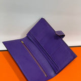 Effortless handbag styled for everyday wear