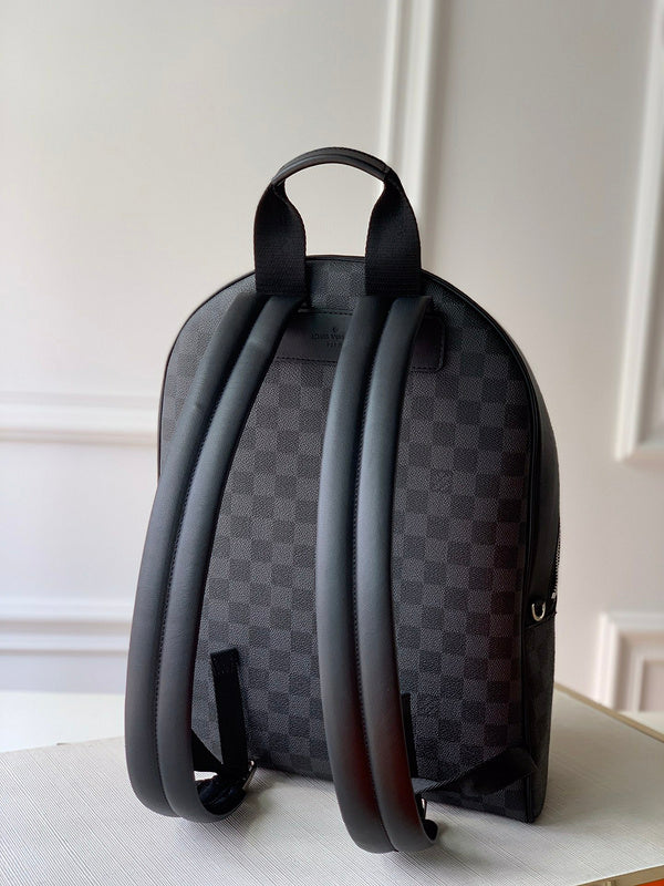 Back view of elevated signature women's handbag – women's luxury accessory