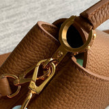  tailored structured bag styled with outfit 24