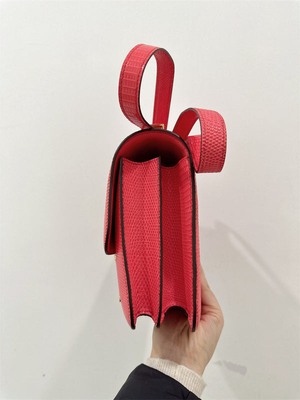  effortless top-handle bag detail view showing craftsmanship