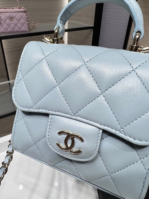  handbag, compact everyday style, image 3
